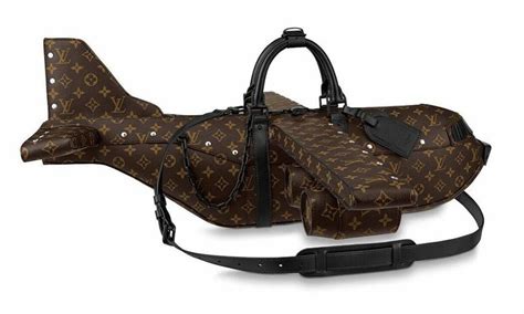 borsa louis vuitton a forma di aereo prezzo|louis vuitton borse in pelle.